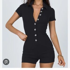 Black Button-Up Short Sleeve Top